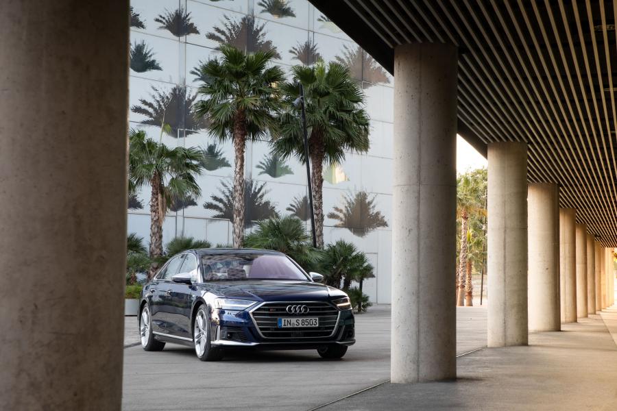  Audi S8 (D5) 2019 года  (WW) (фото 31 из 45)